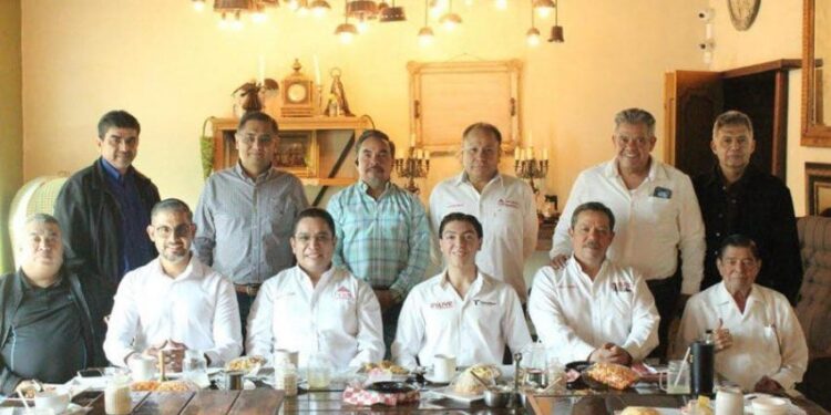 Fortalece alianza el INJUVE Tamaulipas con la Unión de Comerciantes y Empresarios del Noreste
