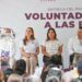 Entregan Lucy y Lalo 3 mil insumos alimentarios