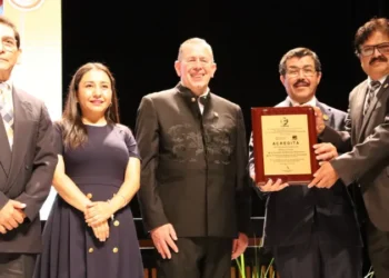 Hito histórico. La UAT alcanza el 100% de excelencia académica: Rector Dámaso Anaya