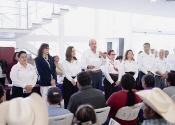 Entregan DIF Tamaulipas y Secretaría de Salud 420 auxiliares auditivos a población de 13 municipios