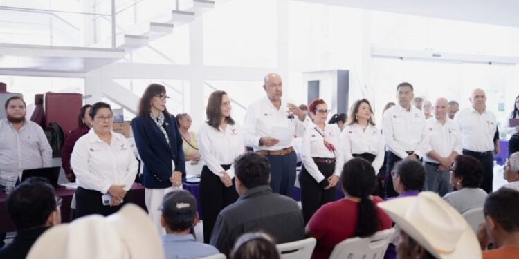 Entregan DIF Tamaulipas y Secretaría de Salud 420 auxiliares auditivos a población de 13 municipios