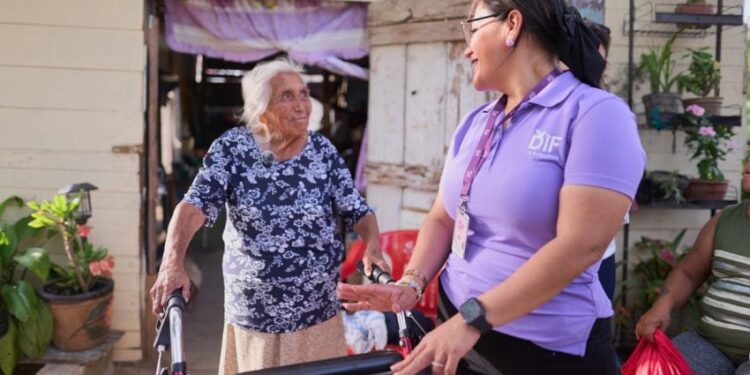 Casa por casa, lleva DIF Tamaulipas apoyo y bienestar a familias de la zona conurbada