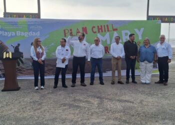 Promueve SET conciencia ambiental con limpieza costera en Playa Bagdad