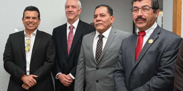 Reconoce alcalde Lalo Gattás labor del Tribunal Federal de Justicia Administrativa en Victoria.