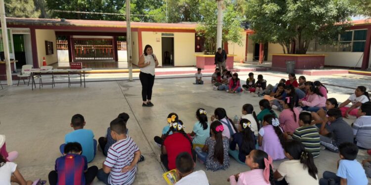Refuerza SIPINNA Tamaulipas acciones de promoción de derechos y salud mental en Palmillas