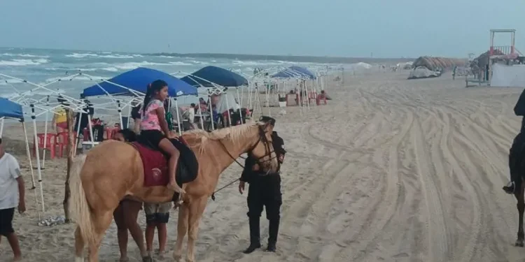 Agrupamiento Montado brinda seguridad y atención en Soto la Marina
