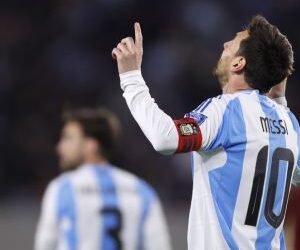 Scaloni se rinde ante Messi: