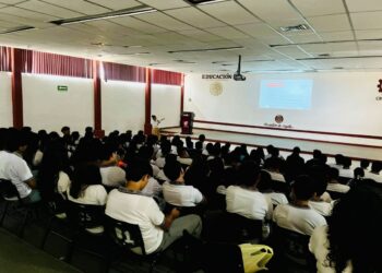 Difunde SABG “Transparencia en Corto” ante alumnos del CBTis 236