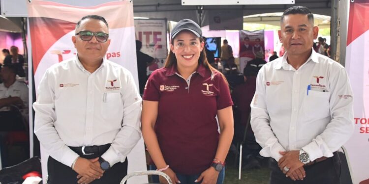 Acercó IDPET servicios de asesoría jurídica gratuita a familias de Antiguo Morelos