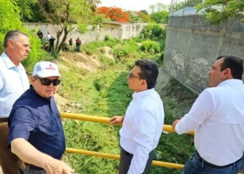 Instruye alcalde Lalo Gattás intensificar desazolve de drenes pluviales