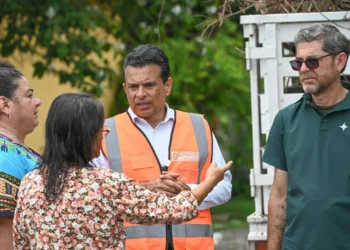 Recorre y supervisa alcalde Lalo Gattás operativo de limpieza en puntos de recolección de basura.