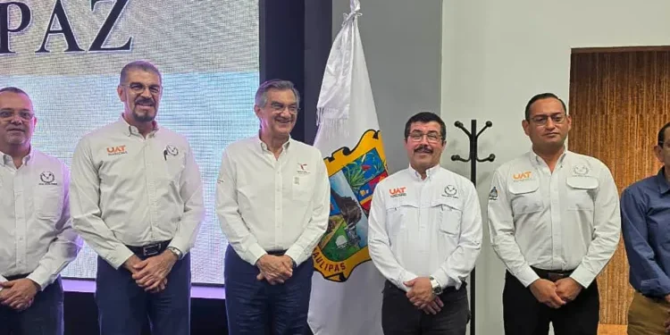 Rector de la UAT presenta avances del Atlas de Riesgos ante el gobernador en la Mesa de Paz