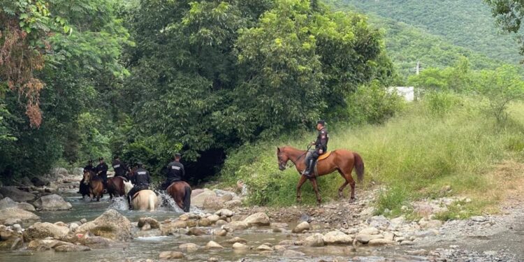 Agrupamiento Montado de la Guardia Estatal refuerza vigilancia en zonas de difícil acceso