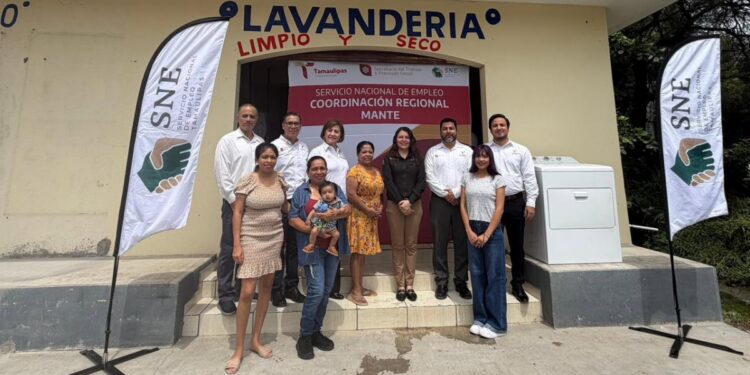 Impulsan emprendimiento y fortalecen el autoempleo con entrega de equipo productivo en Ciudad Mante