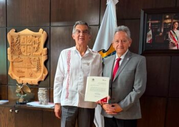 Designa gobernador Américo Villarreal a Ricardo Guerrero como nuevo secretario de Salud