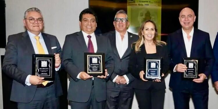 Destaca premio nacional la formación de talento especializado de la UTNL