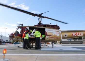 Trasladan a paciente de Matamoros en ambulancia aérea al Hospital Regional de Alta Especialidad