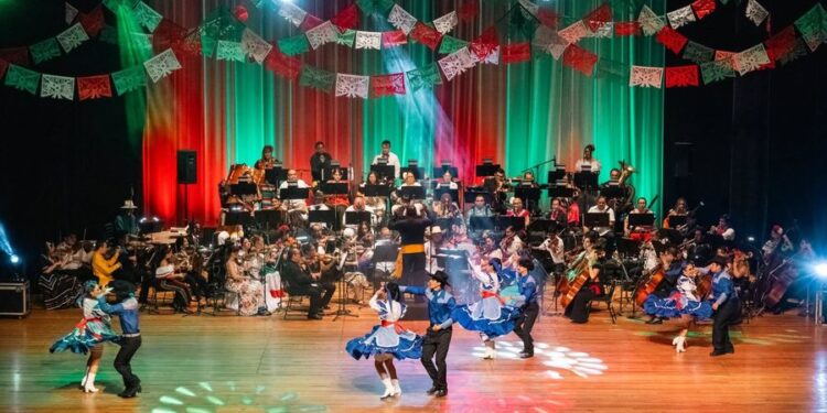 La Orquesta Sinfónica de la UAT celebra 50 años de excelencia cultural con el concierto MexiUATísimo