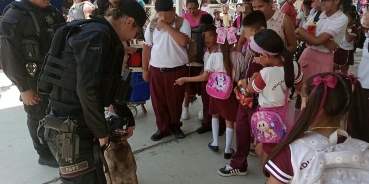 Binomios K-9 fortalecen la seguridad y proximidad en el regreso a clases
