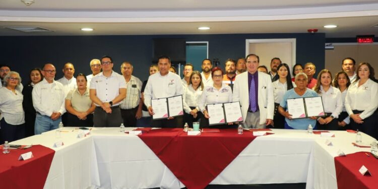 Fortalece Secretaría de Salud la partería profesional y tradicional en el sistema sanitario