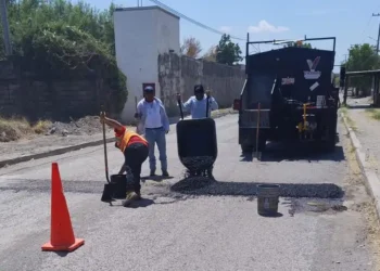 Aceleran plan de bacheo en Victoria.