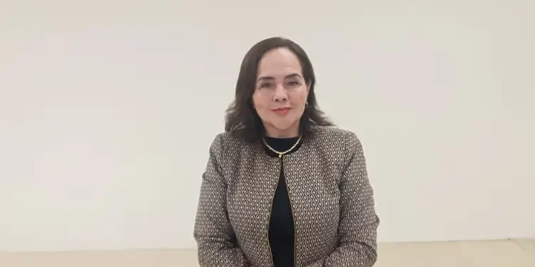 Celulares no son la raíz del rezago educativo en Tamaulipas: Diputada