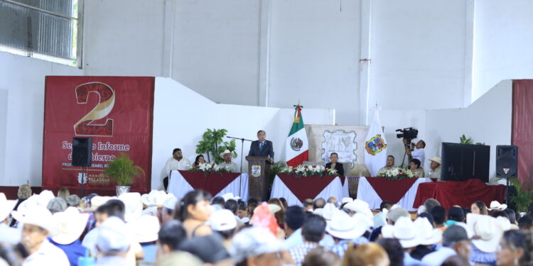 Mejores caminos rurales y una ambulancia: compromiso de Américo en Villagrán