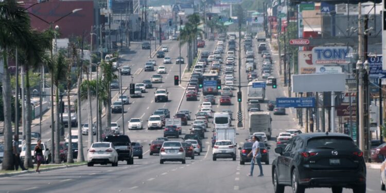 Muestra SEDUMA estudios de impacto vial