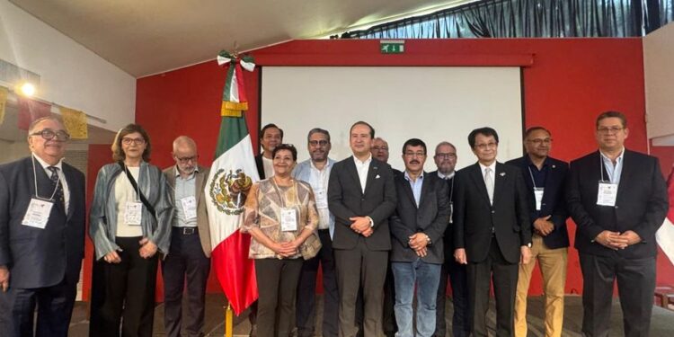 Fortalece Dámaso Anaya proyección global de la UAT en la Cumbre de Rectores en Japón