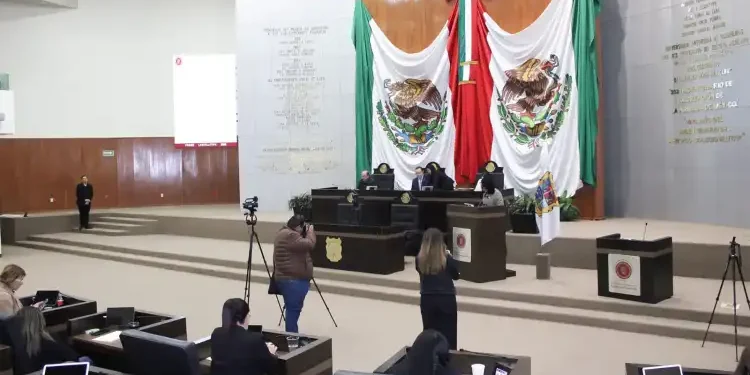 Congreso abre periodo ordinario entre pendientes y posibles licencias por la elección de 2027