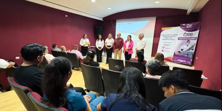 Integran y capacitan a Comité de Contraloría Social en beneficio de personas con discapacidad