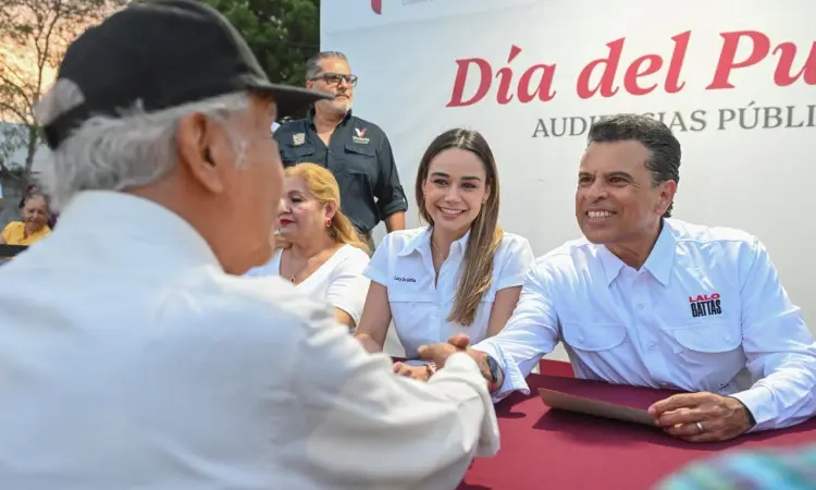 Con audiencias públicas consolida Lalo Gattás confianza a su gobierno.