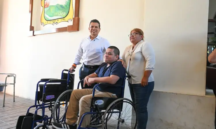 Mantiene Lalo Gattás agenda cercana a la gente y de apoyo a la Feria Tamaulipas.