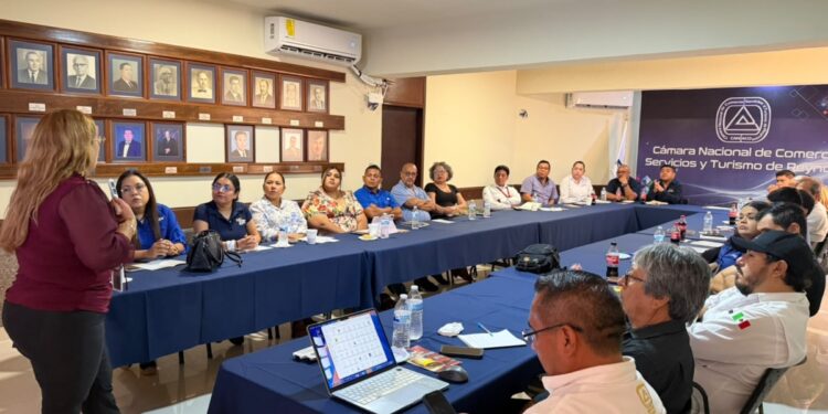 Fortalece STPS cultura de prevención de riesgos laborales en Reynosa